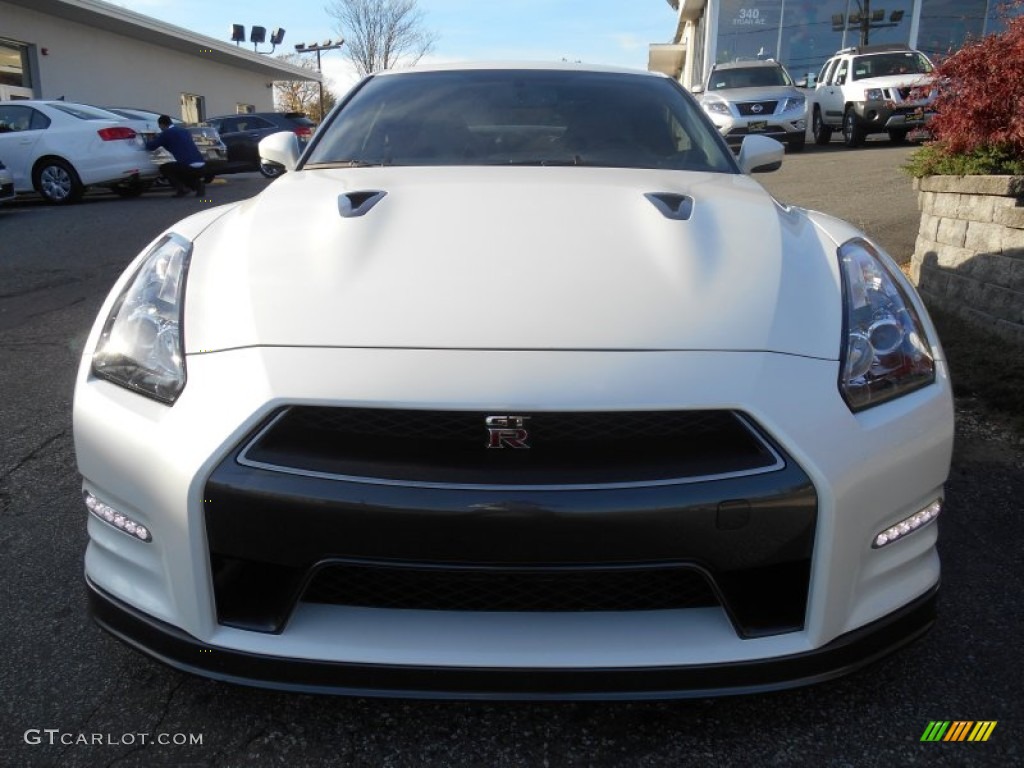 Pearl White 2012 Nissan GT-R Premium Exterior Photo #87968718