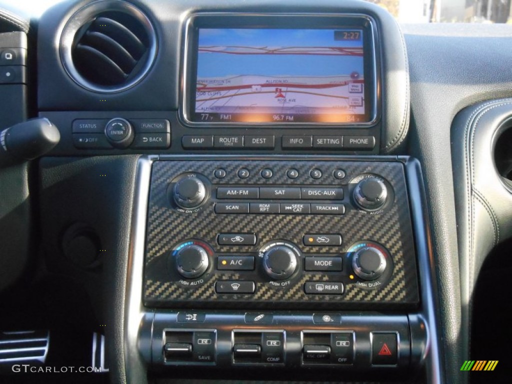 2012 Nissan GT-R Premium Controls Photos