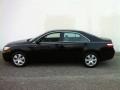 Black - Camry LE Photo No. 4