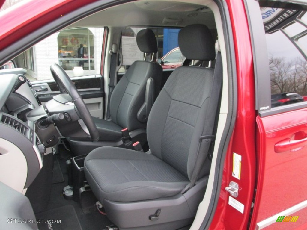2010 Dodge Grand Caravan SXT Front Seat Photo #87970851
