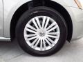 2014 Volkswagen Passat 1.8T S Wheel and Tire Photo