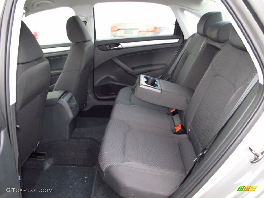 Titan Black Interior 2014 Volkswagen Passat 1.8T S Photo #87971202