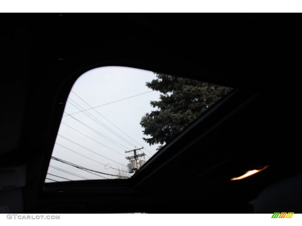 2010 3 Series 335i xDrive Coupe - Black Sapphire Metallic / Black photo #19