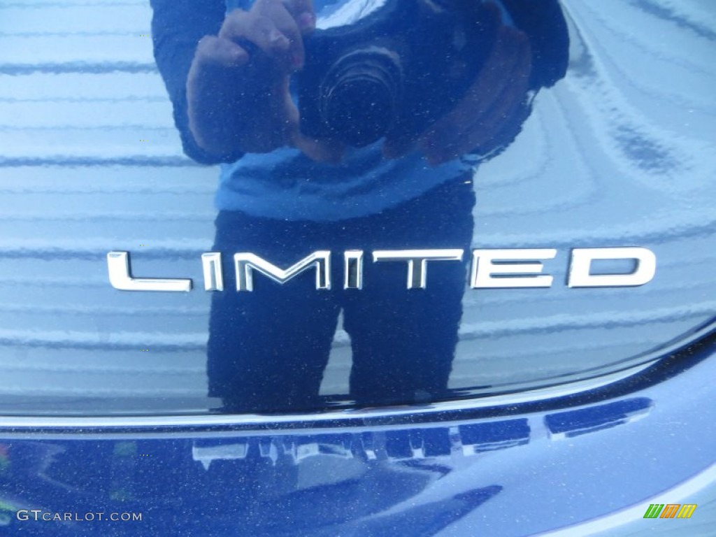 2013 Avalon Limited - Nautical Blue Metallic / Almond photo #15