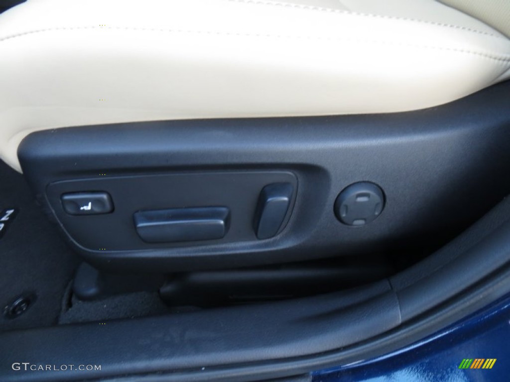 2013 Avalon Limited - Nautical Blue Metallic / Almond photo #27