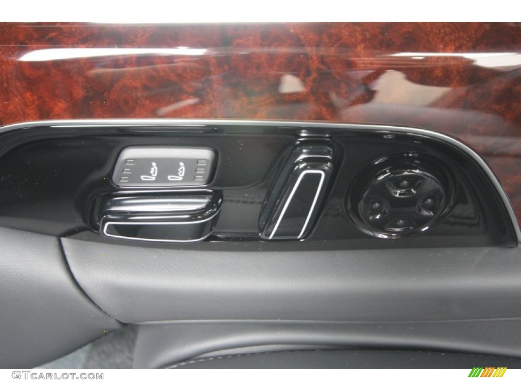 2014 A8 L 4.0T quattro - Quartz Gray Metallic / Black photo #33