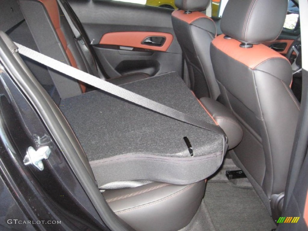2014 Cruze LT - Black Granite Metallic / Jet Black/Brick photo #15