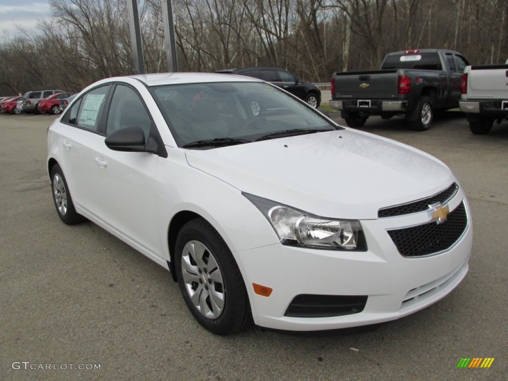 2014 Cruze LS - Summit White / Jet Black/Medium Titanium photo #8