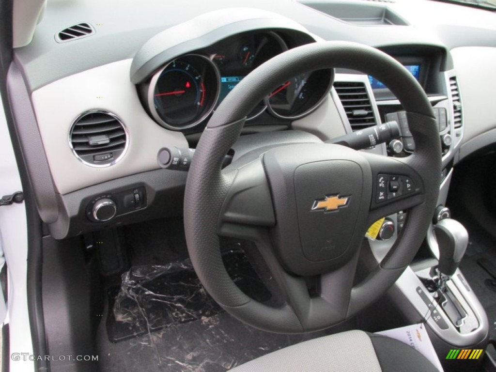 2014 Cruze LS - Summit White / Jet Black/Medium Titanium photo #14
