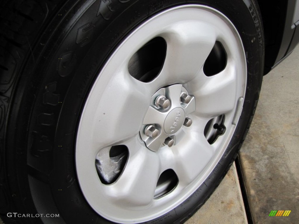 2014 Jeep Cherokee Sport Wheel Photo #87977361