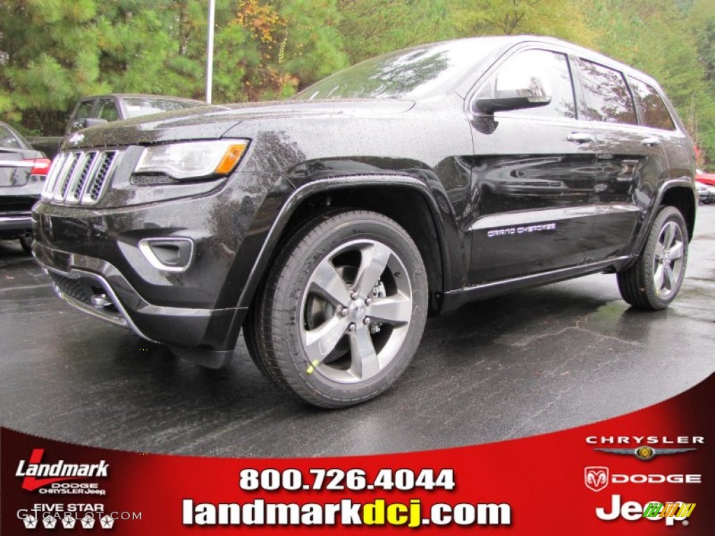 Brilliant Black Crystal Pearl Jeep Grand Cherokee