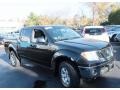 2009 Super Black Nissan Frontier SE Crew Cab 4x4  photo #3