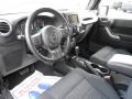 Black - Wrangler Unlimited Sahara 4x4 Photo No. 9