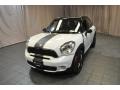 Light White - Cooper S Countryman Photo No. 1