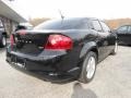 Black - Avenger SXT Photo No. 7