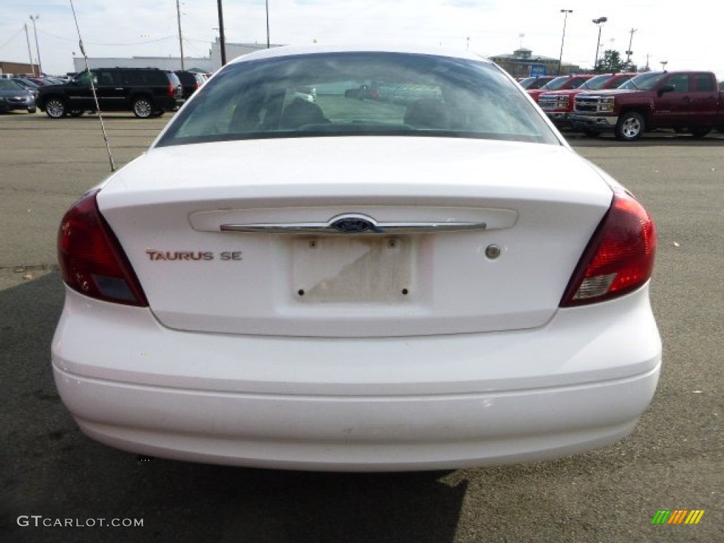 2003 Taurus SE - Vibrant White / Dark Charcoal photo #3
