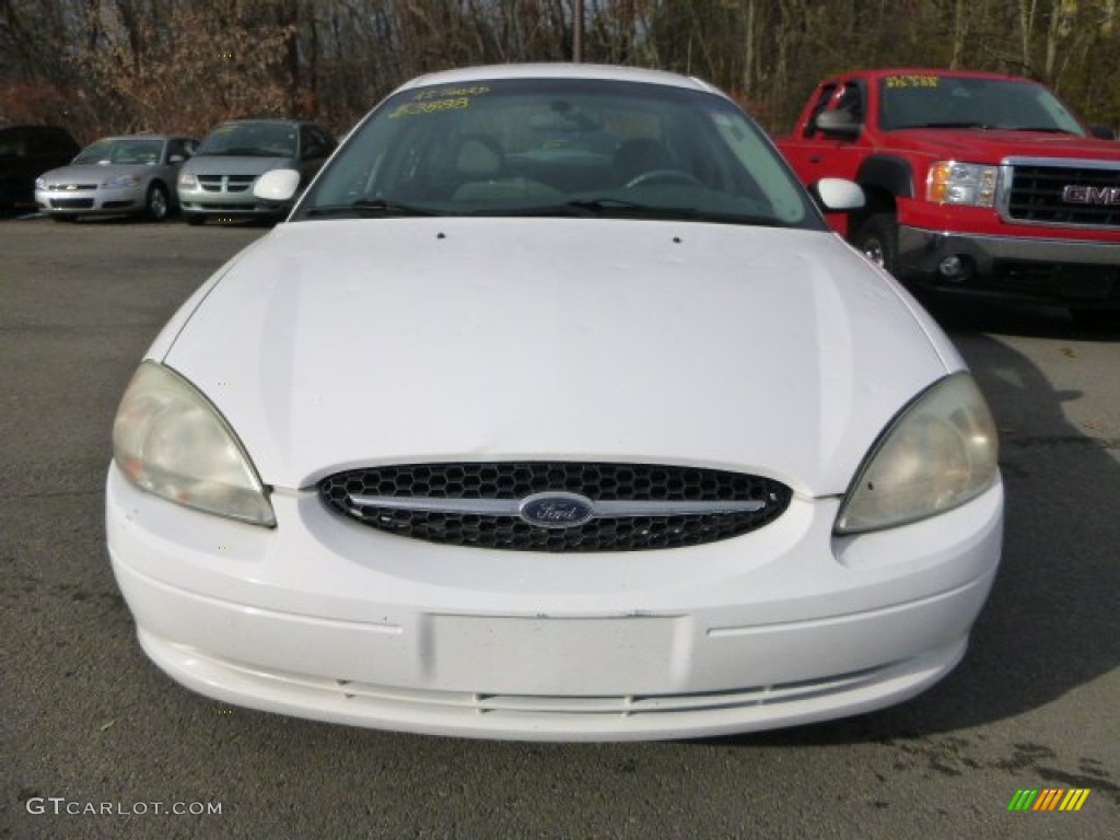 2003 Taurus SE - Vibrant White / Dark Charcoal photo #6