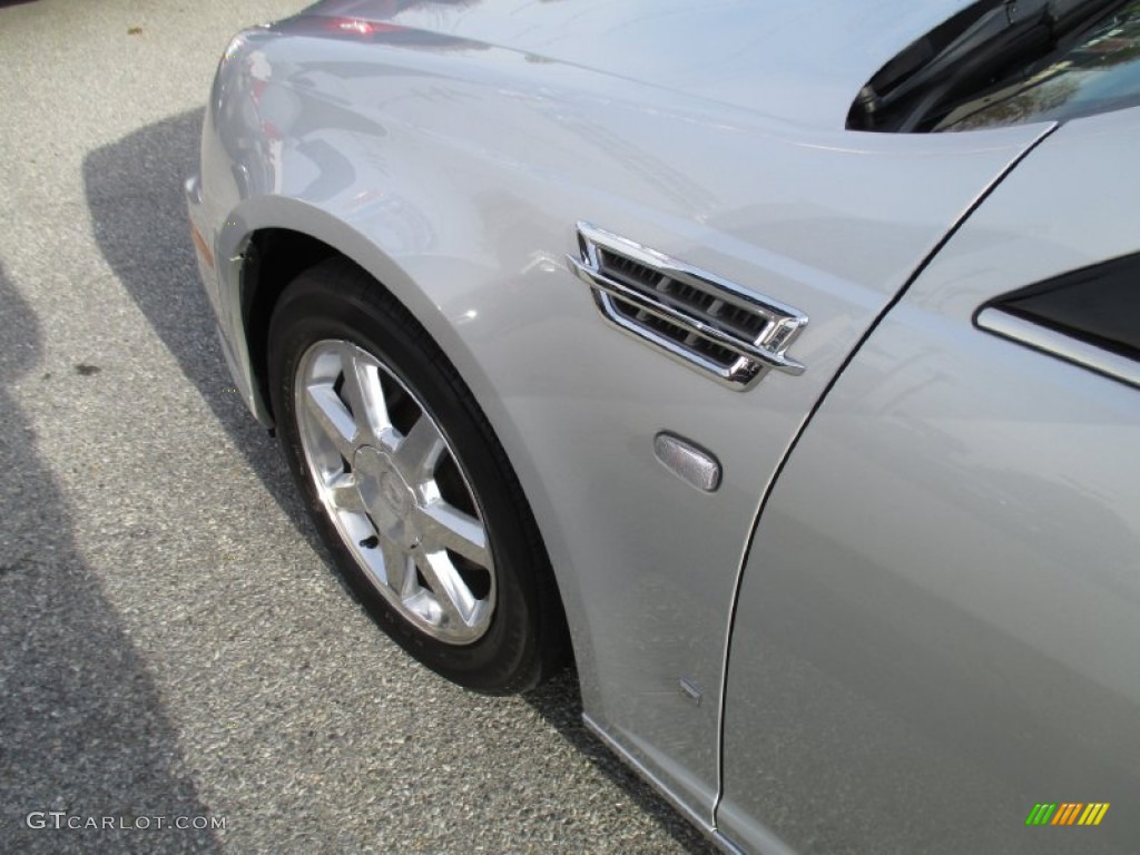 2009 STS 4 V6 AWD - Radiant Silver / Ebony photo #40