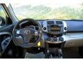 Super White - RAV4 I4 4WD Photo No. 12