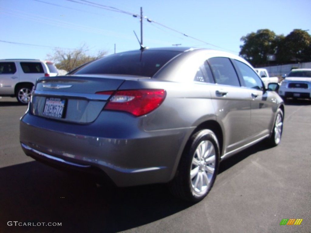 2013 200 Touring Sedan - Tungsten Metallic / Black photo #7