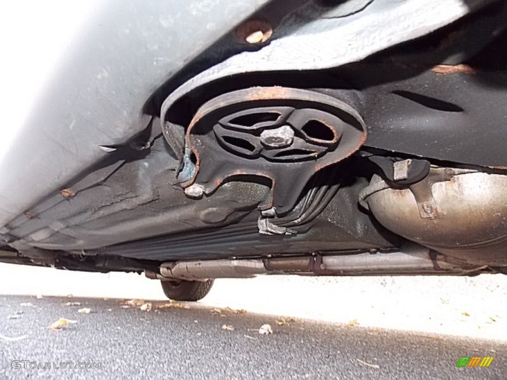 1986 Mercedes-Benz S Class 420 SEL Undercarriage Photo #87991500