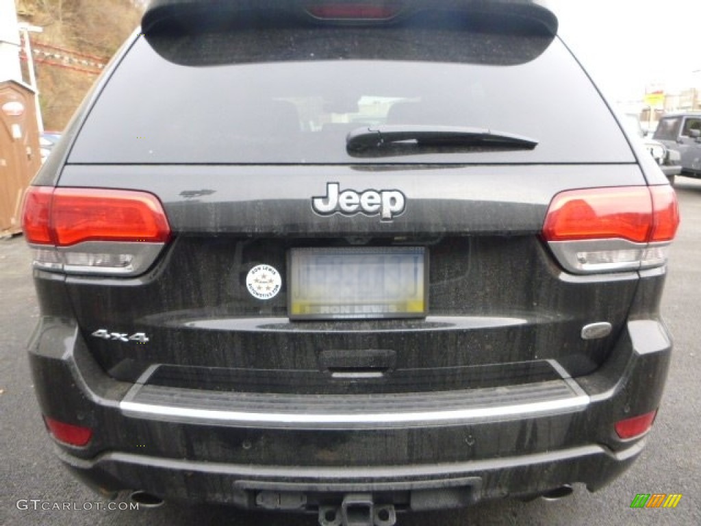 2014 Grand Cherokee Overland 4x4 - Brilliant Black Crystal Pearl / Overland Morocco Black photo #4