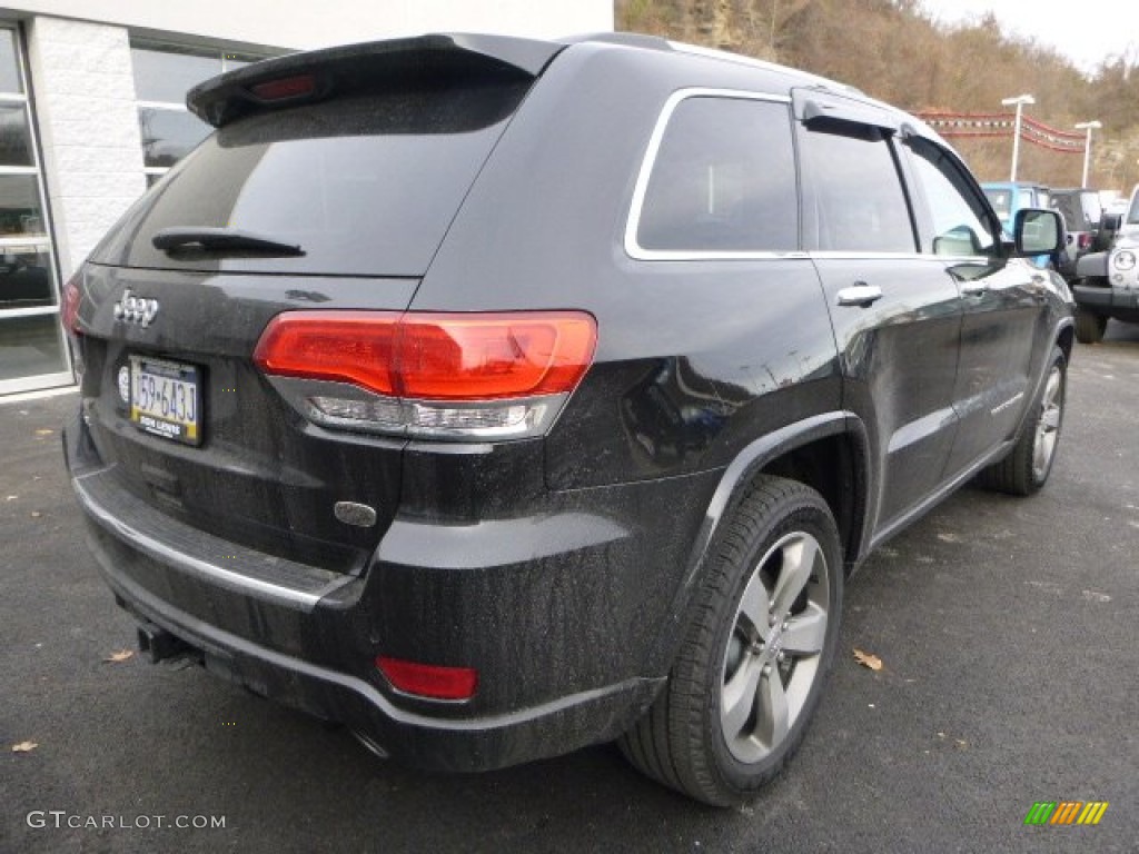 2014 Grand Cherokee Overland 4x4 - Brilliant Black Crystal Pearl / Overland Morocco Black photo #5