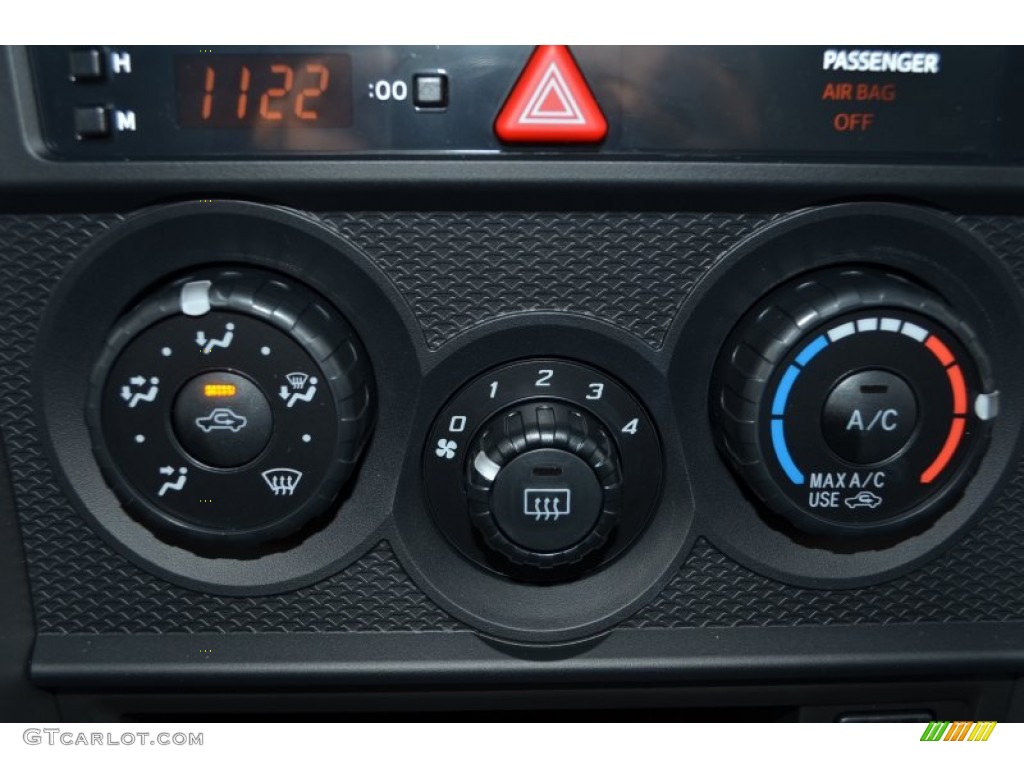 2014 Scion FR-S Standard FR-S Model Controls Photo #87993672