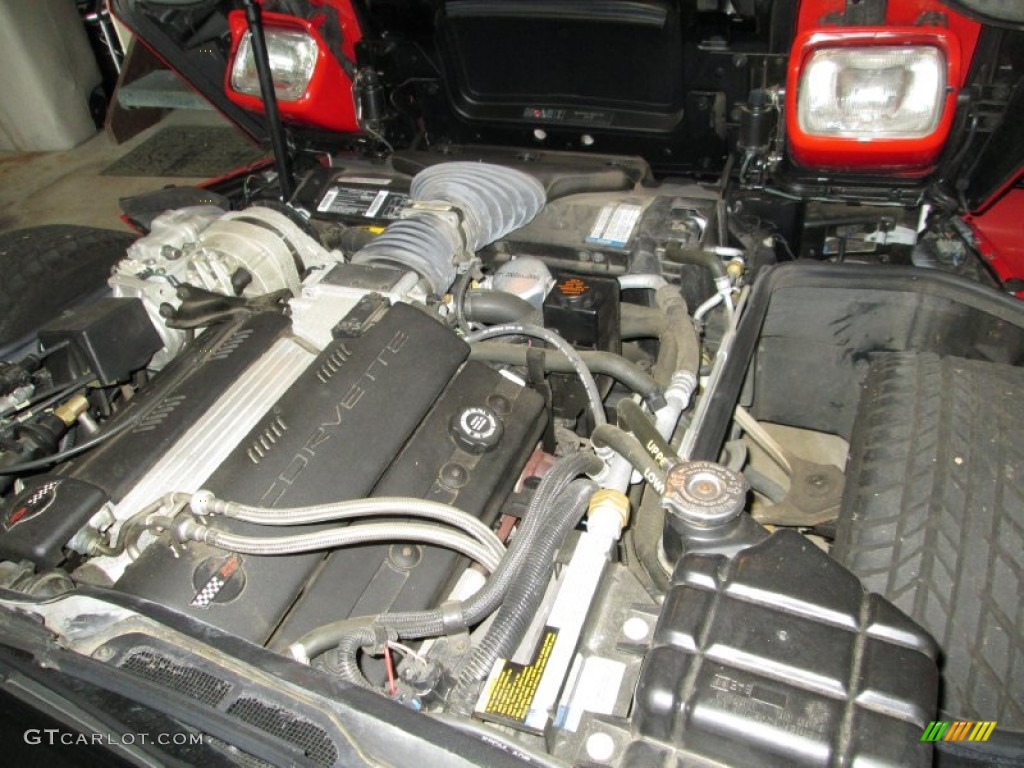 1994 Chevrolet Corvette Coupe 5.7 Liter OHV 16-Valve LT1 V8 Engine Photo #87994323