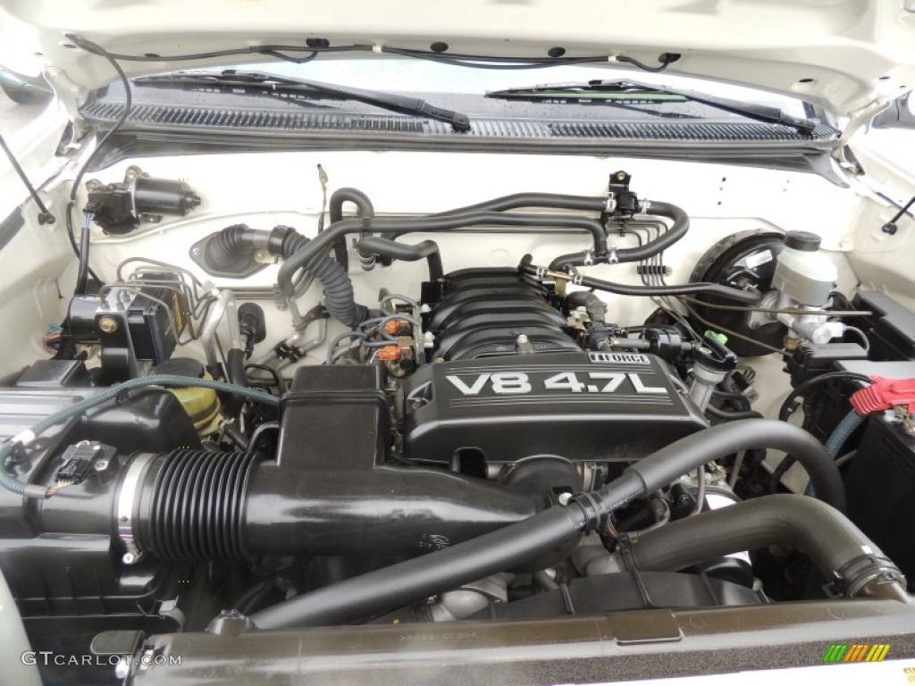 2005 Toyota Sequoia SR5 Engine Photos