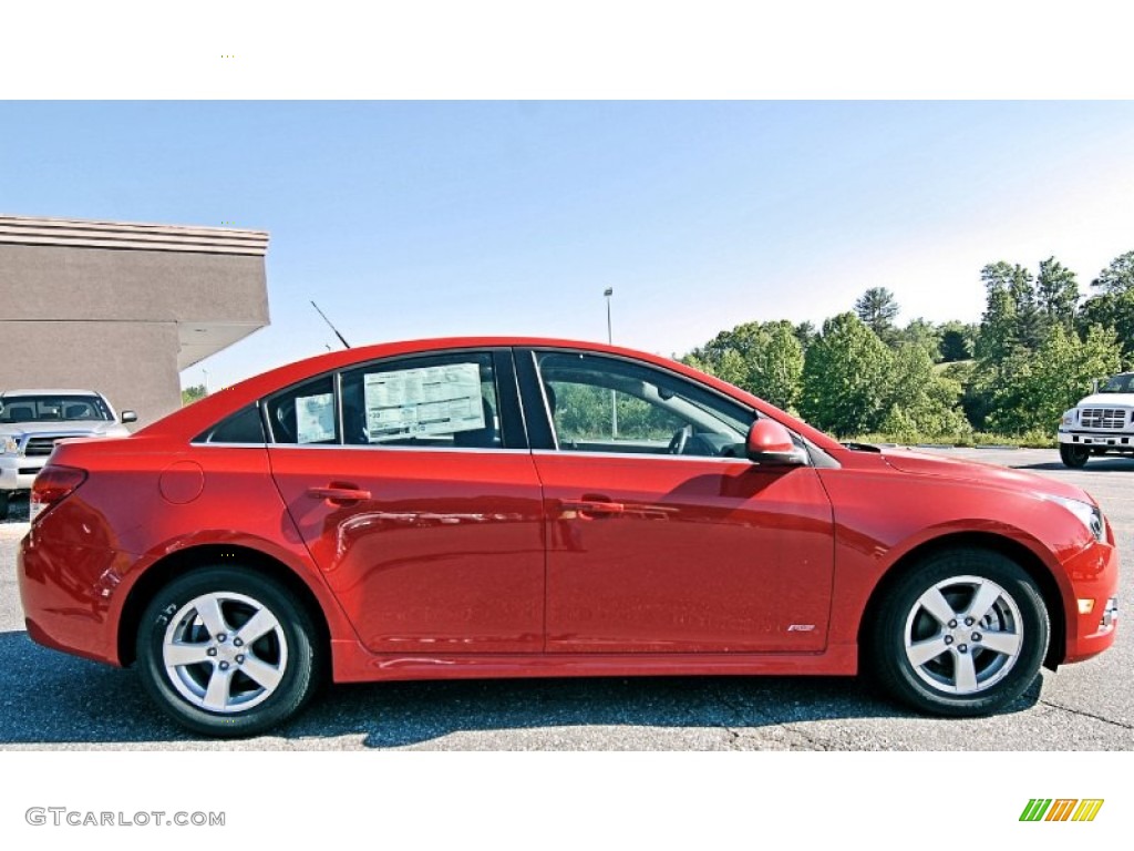 2013 Cruze LT - Victory Red / Jet Black photo #4