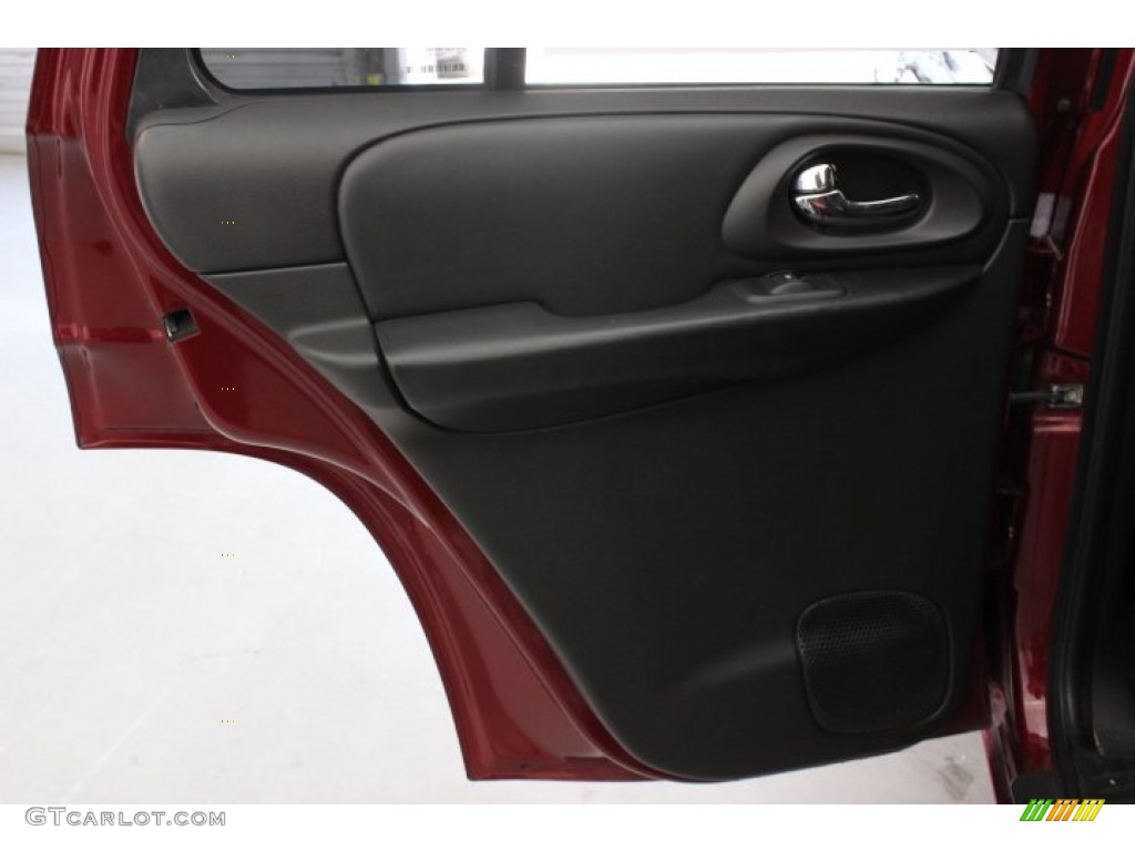 2007 TrailBlazer SS - Red Jewel Tint Coat / Ebony photo #28