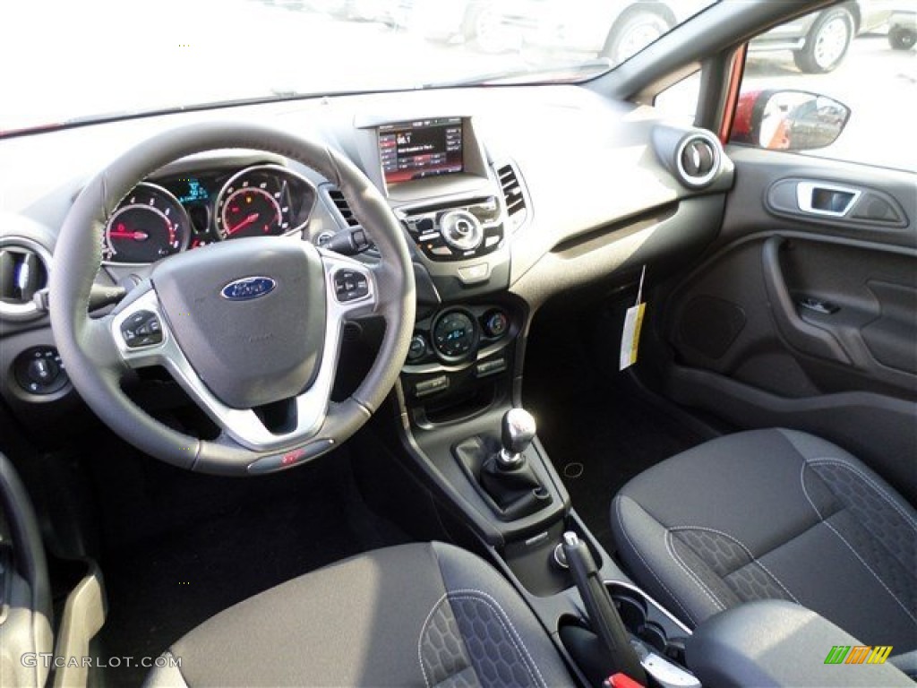 Charcoal Black Interior 2014 Ford Fiesta ST Hatchback Photo #88000544