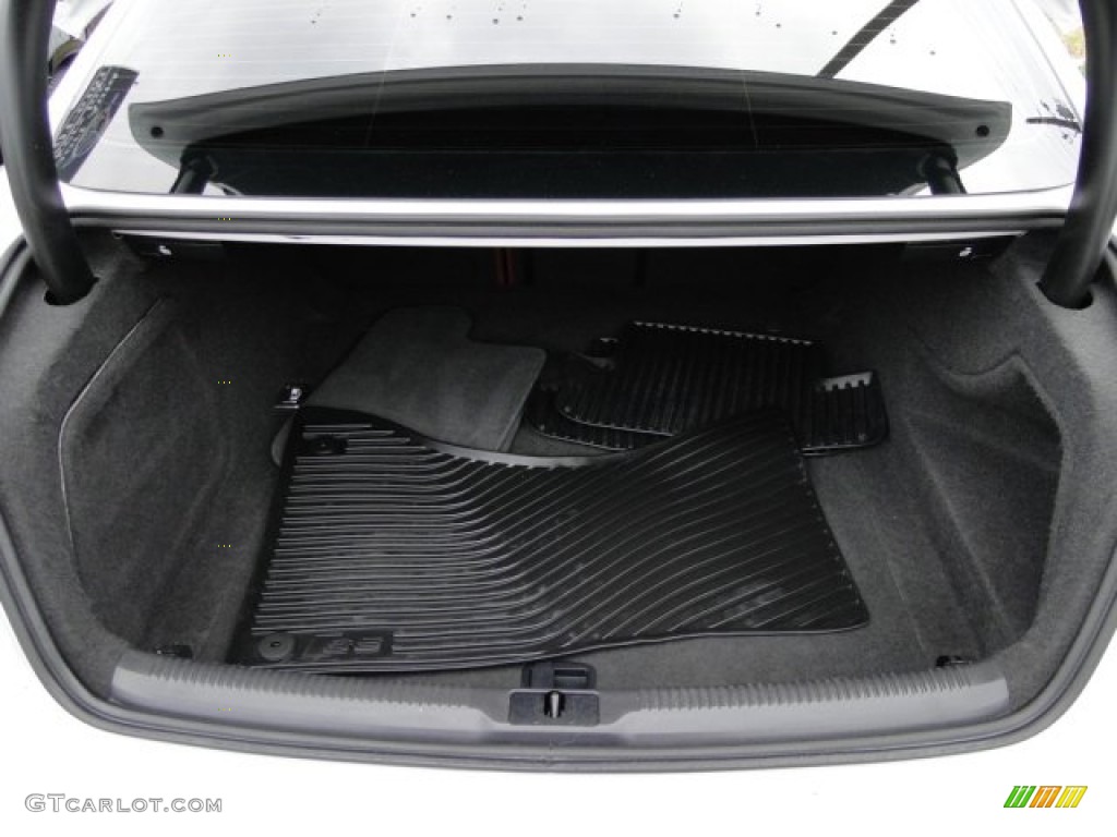2010 Audi S5 4.2 FSI quattro Coupe Trunk Photos