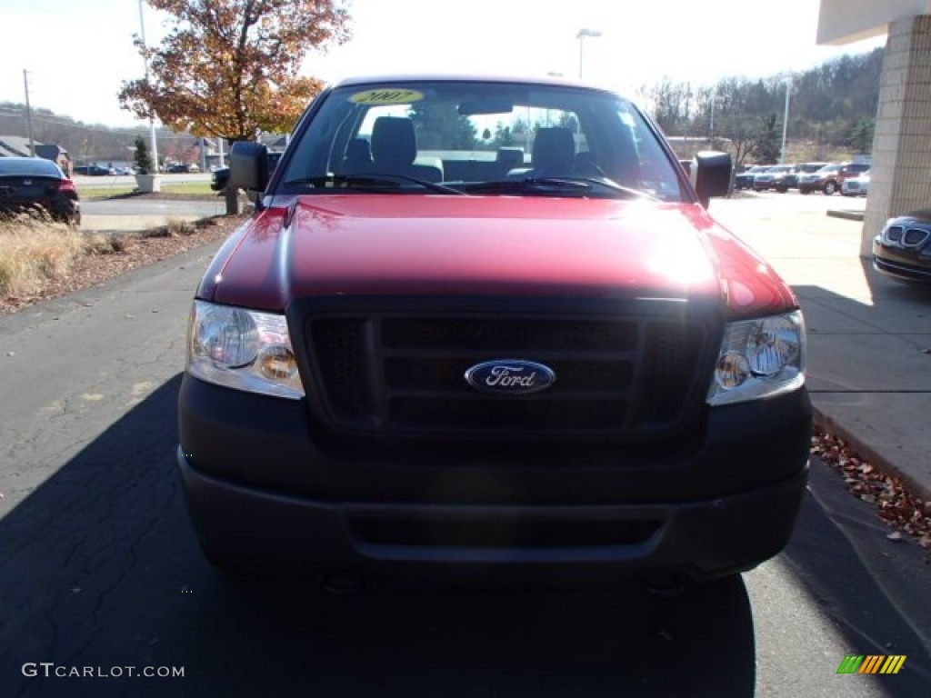 2007 F150 XL Regular Cab 4x4 - Redfire Metallic / Medium Flint photo #3