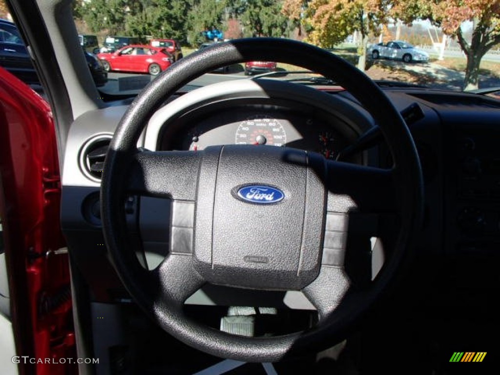 2007 F150 XL Regular Cab 4x4 - Redfire Metallic / Medium Flint photo #17