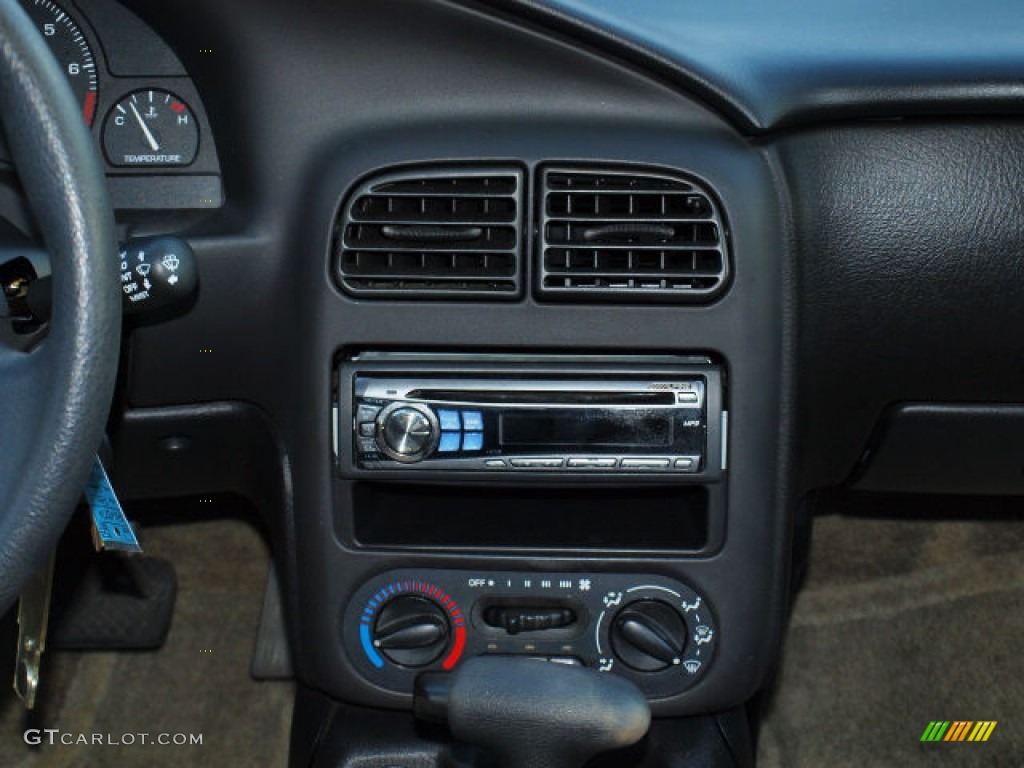 2001 S Series SL2 Sedan - Black / Gray photo #12