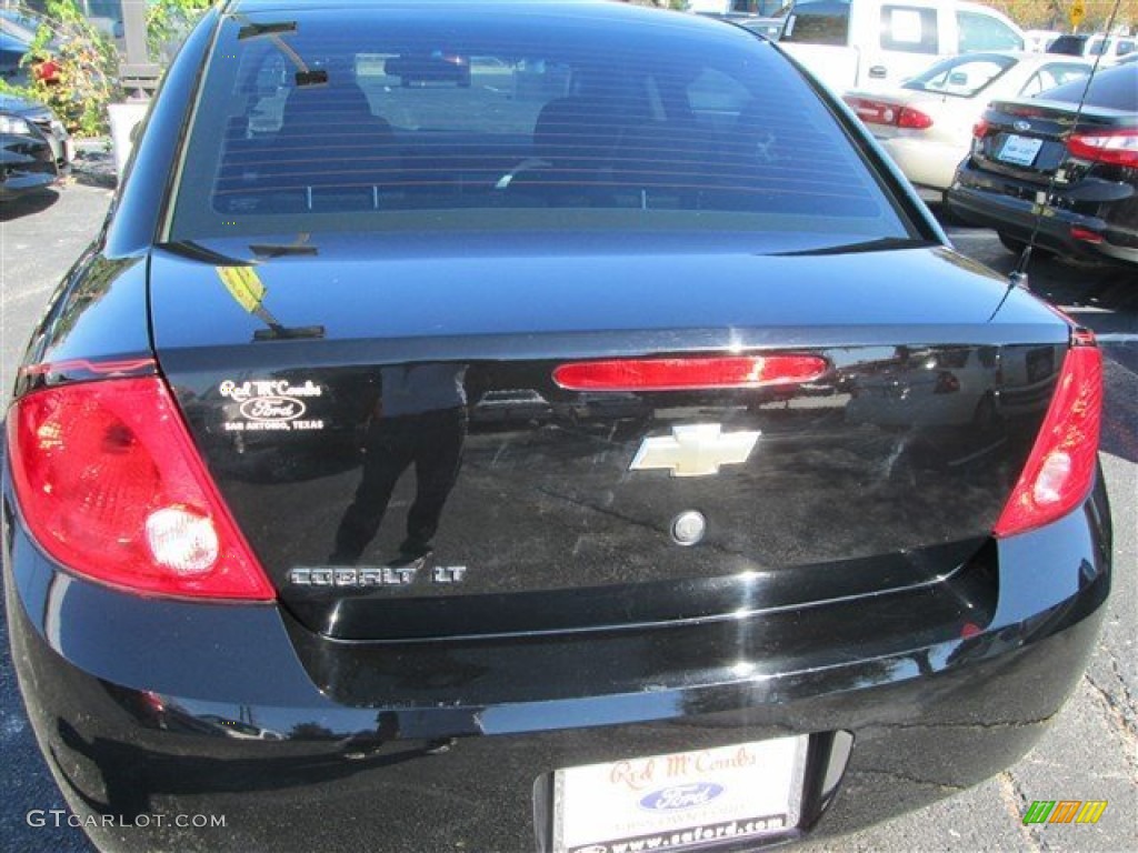 2010 Cobalt LT Sedan - Black / Ebony photo #5