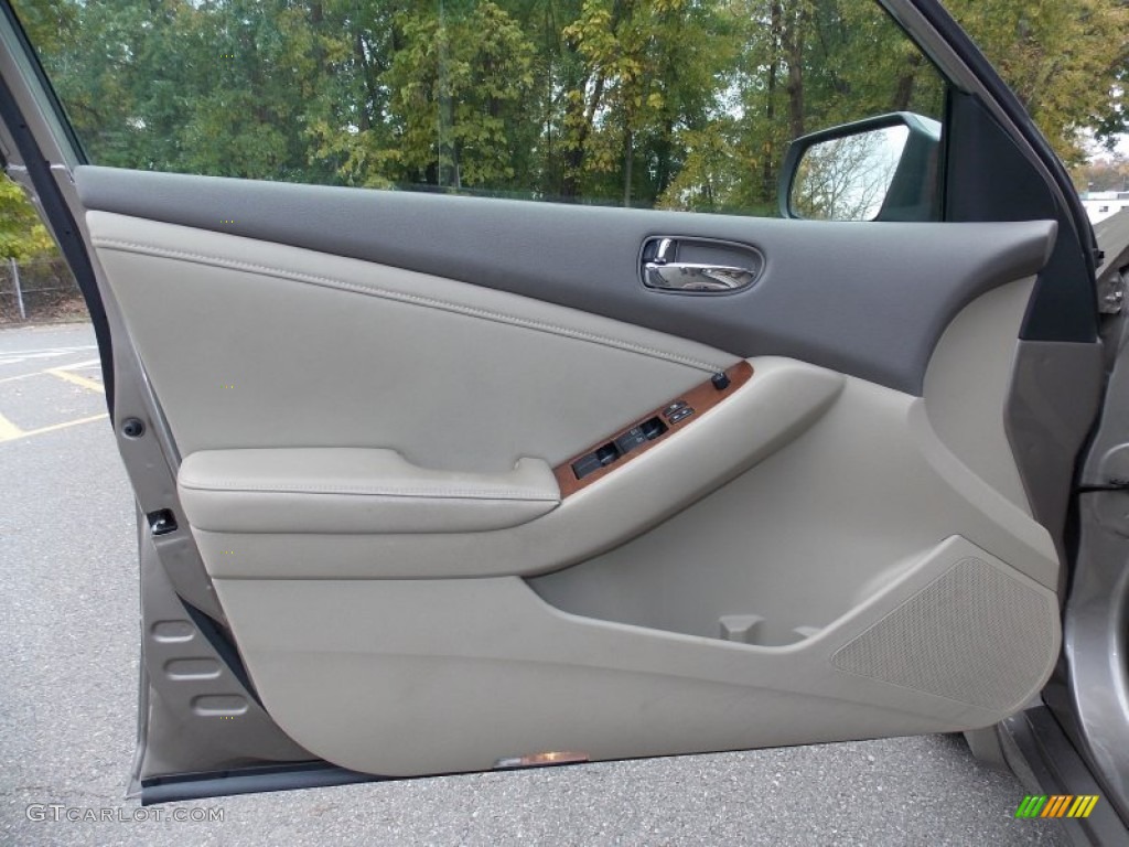 2008 Altima 2.5 SL - Pebble Beach Metallic / Blond photo #10
