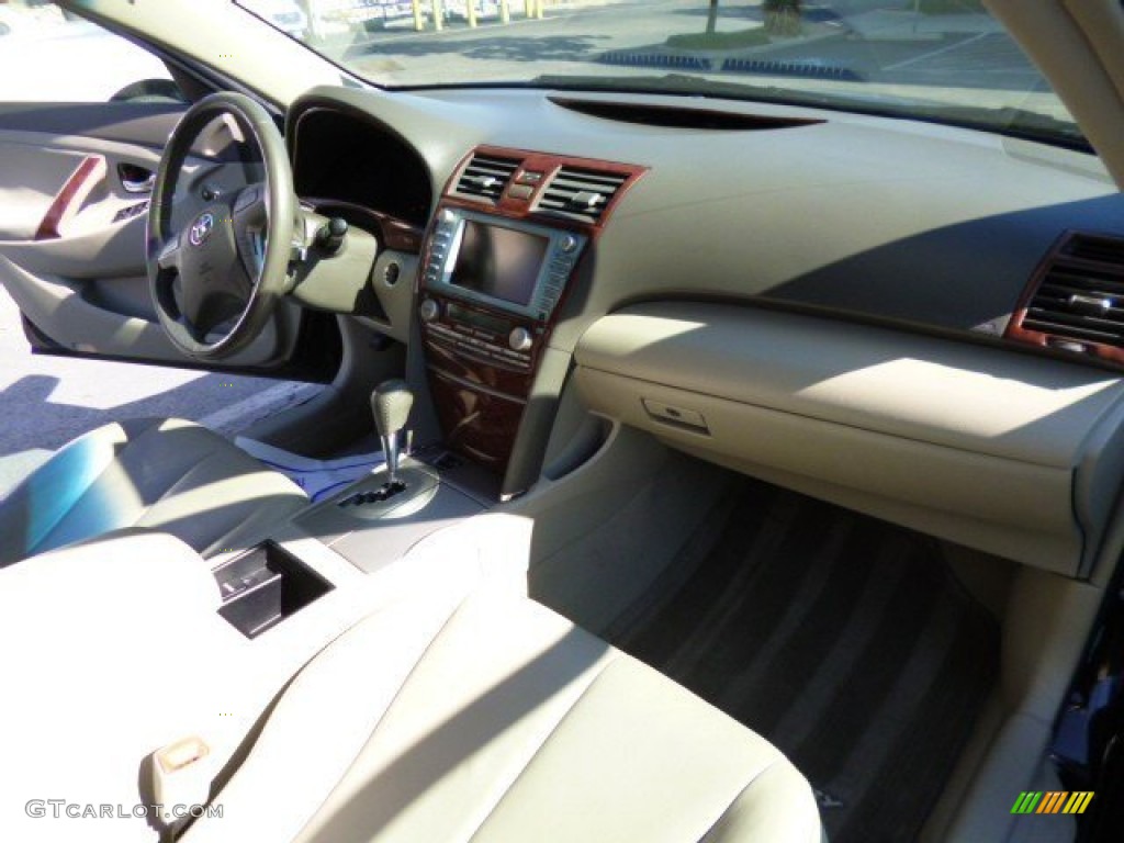 2008 Camry Hybrid - Black / Bisque photo #14