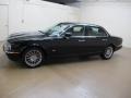 Ebony Black - XJ XJ8 L Photo No. 5