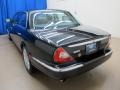 Ebony Black - XJ XJ8 L Photo No. 6