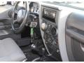 Black - Wrangler Unlimited Sahara 4x4 Photo No. 16