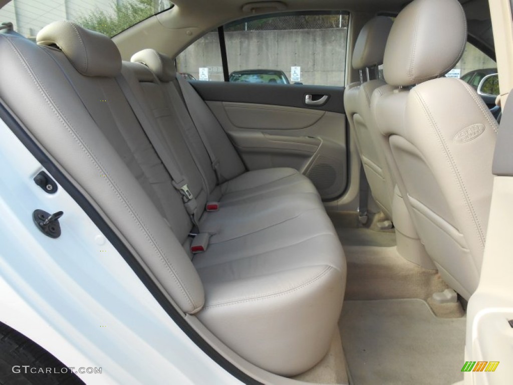 2007 Sonata SE V6 - Arctic White / Beige photo #24