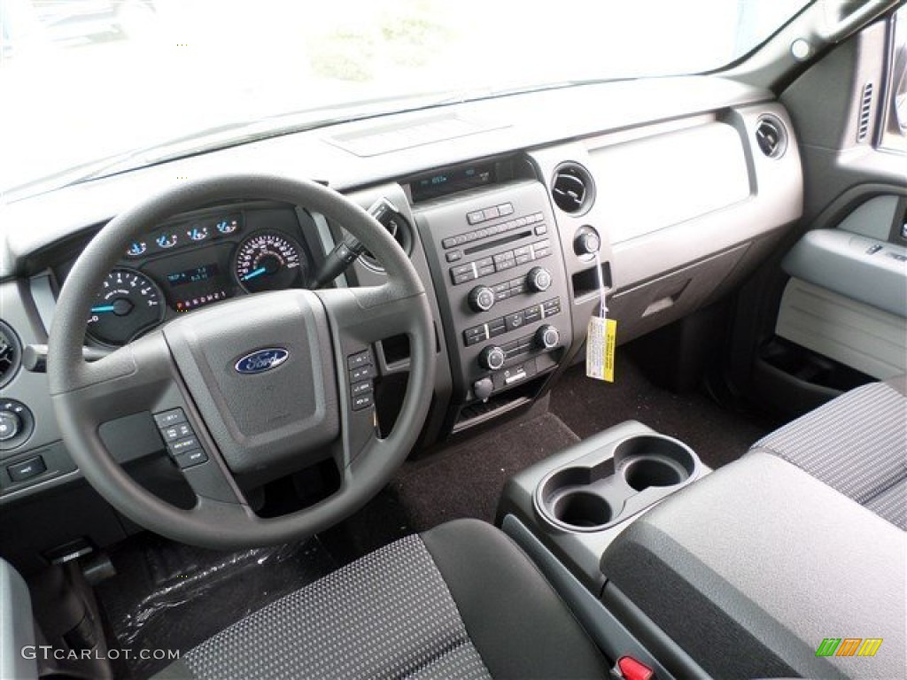 Black Interior 2014 Ford F150 STX SuperCrew Photo #88020390