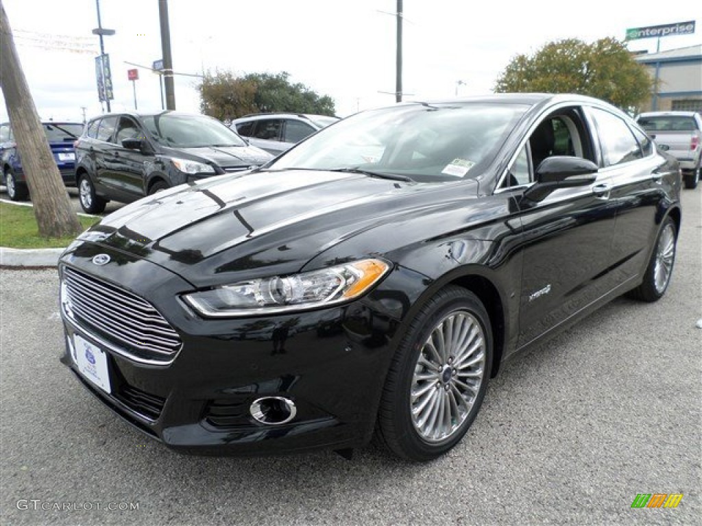 2014 Fusion Hybrid Titanium - Tuxedo Black / Charcoal Black photo #1