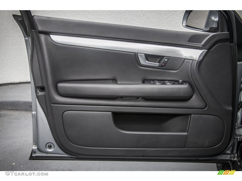 2006 Audi A4 2.0T quattro Sedan Ebony Door Panel Photo #88023007