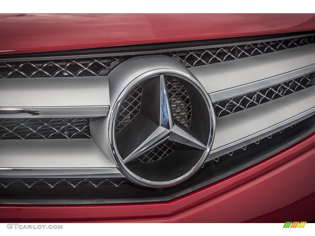 2012 Mercedes-Benz C 350 Coupe Marks and Logos Photo #88023717