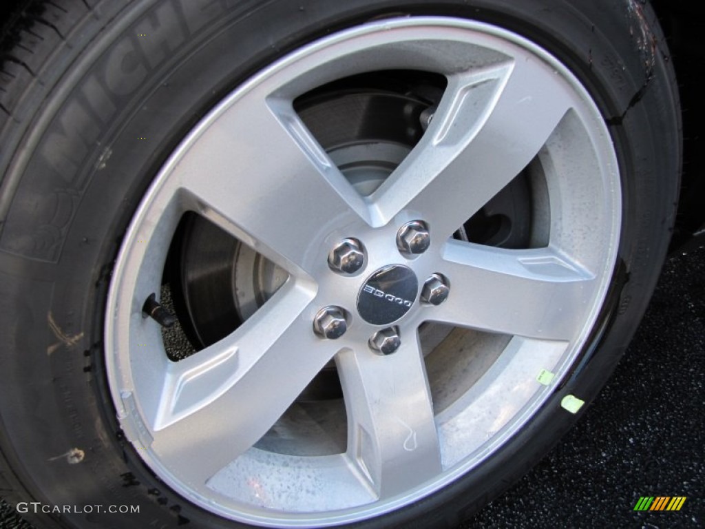 2014 Dodge Challenger R/T Wheel Photo #88024655