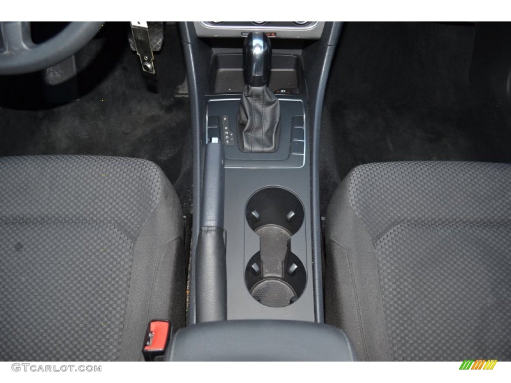 2013 Passat 2.5L S - Night Blue Metallic / Titan Black photo #18